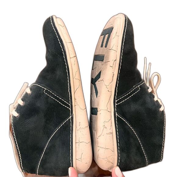 Fly London Men Manfred LaceUp Suede chunky rubber sole Sz 41 US 8 Comfy Timeless - Picture 2 of 10